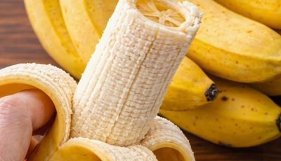 Is Eating a Banana a Day After  Healthy? Benefits for Heart, Digestion & Energy